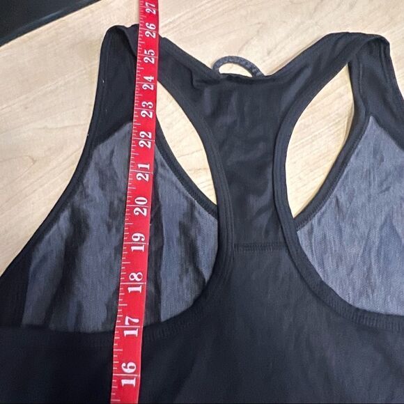 Woman’s The North Face Racerback Tank S - Picture 3 of 7